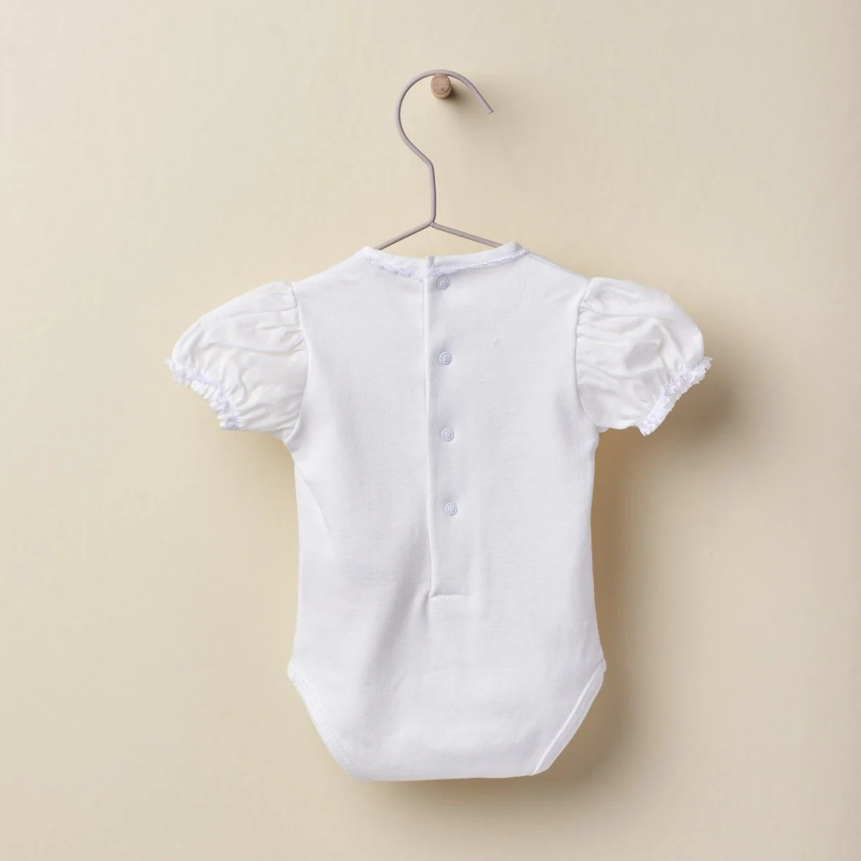 T shirt a body bianco in cotone con maniche a sbuffo - immagine 3