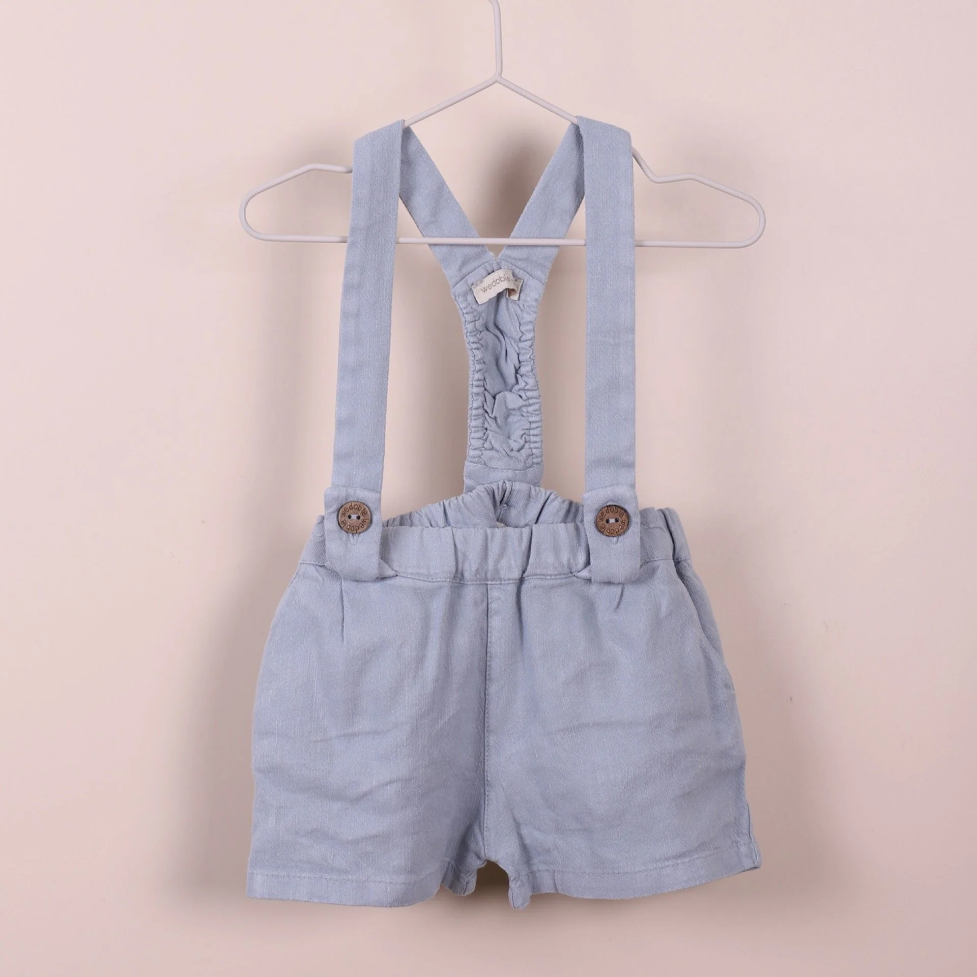 Pantaloncino con bretelle misto lino