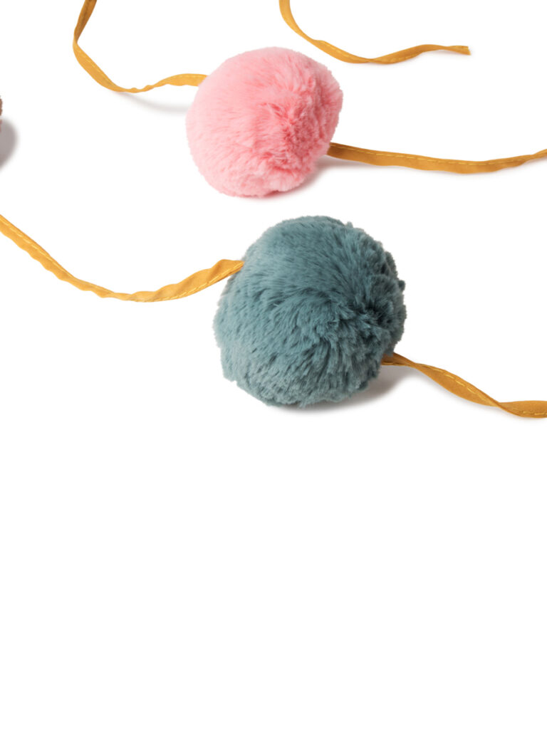 Ghirlanda di pompon - immagine 5