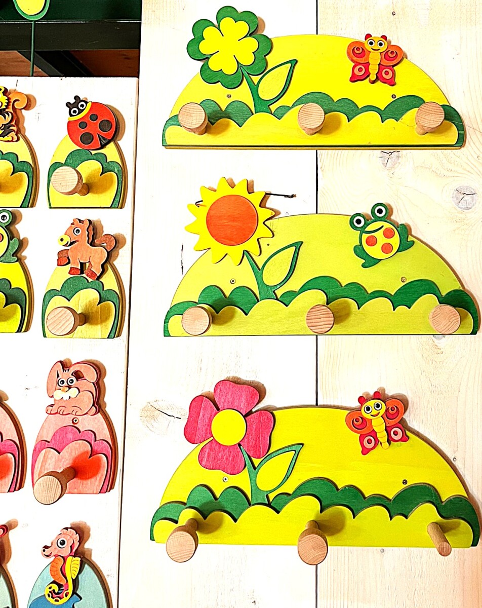 Appendiabiti in legno 3 pomelli - immagine 9