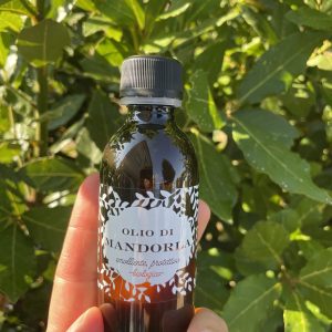 Olio di Mandorla biologico puro al 100% – Officina Naturae