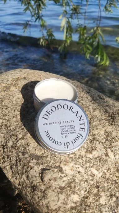 Deodorante in crema Fiori Freschi di Cotone – We Inspire Beauty - immagine 2