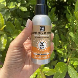 Latte solare Media protezione SPF 20 – Tea Natura