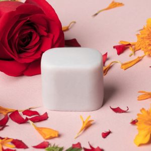 Deodorante SWEET HUG solido