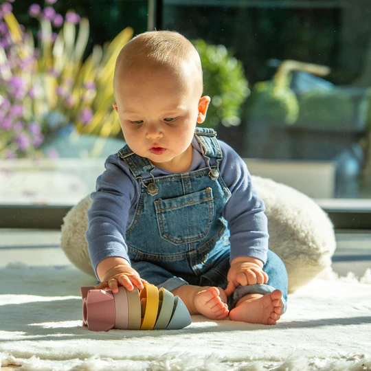 Gioco Impilabile Razzo in silicone – Terra - immagine 4