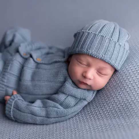 Cappello basic neonato in maglia - immagine 6