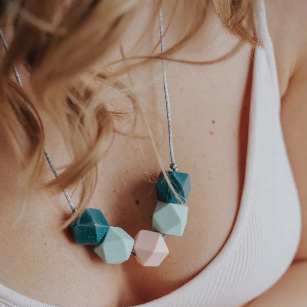 Collana allattamento, trasporto e dentizione MINI GEOMETRIC