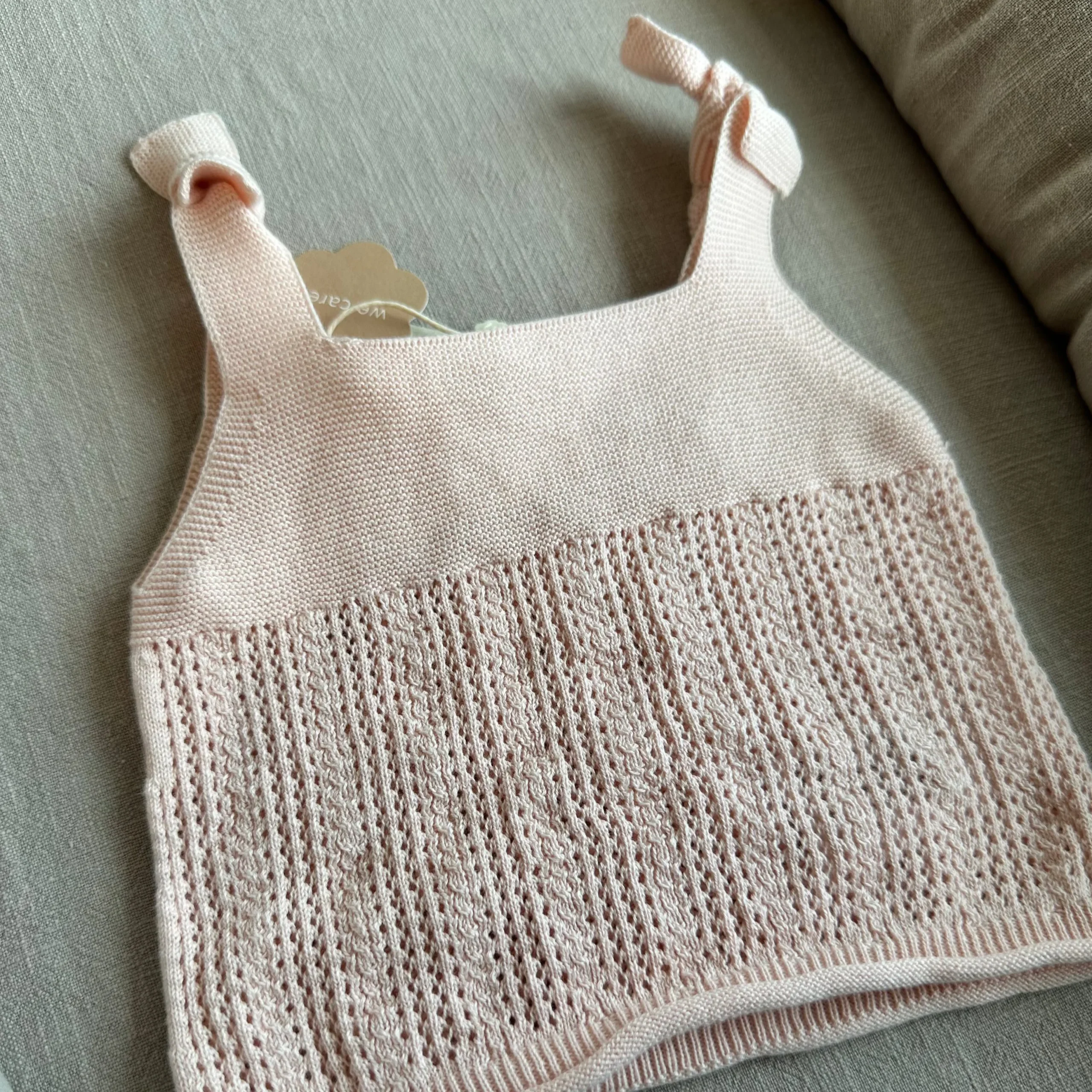 Canotta Rosa con fiocco in morbido cotone lavorato - immagine 3