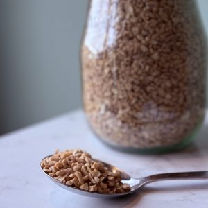 Anacardi spezzati biologici