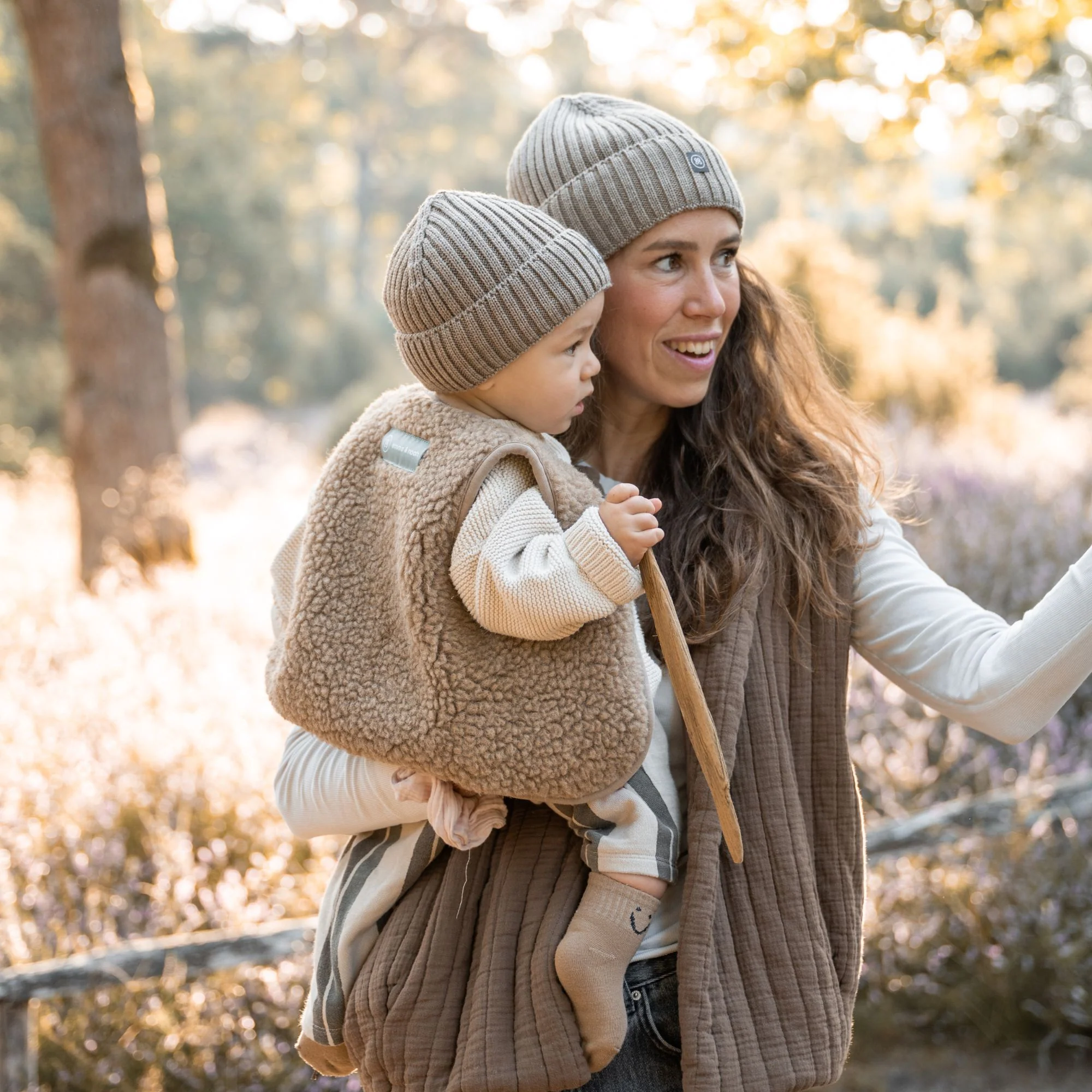 Gilet in lana merino teddy | Essential Talpa - immagine 4