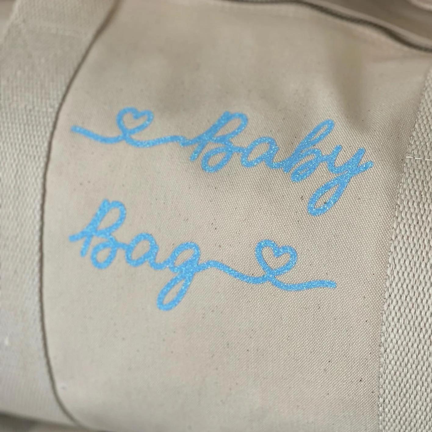 Borsone mamma, 1 borsone baby e 2 Pochette con cuoricini - immagine 6